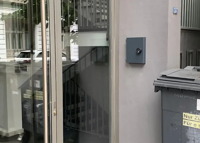 Nice 1Br Flat - City Center With Balcony - West3